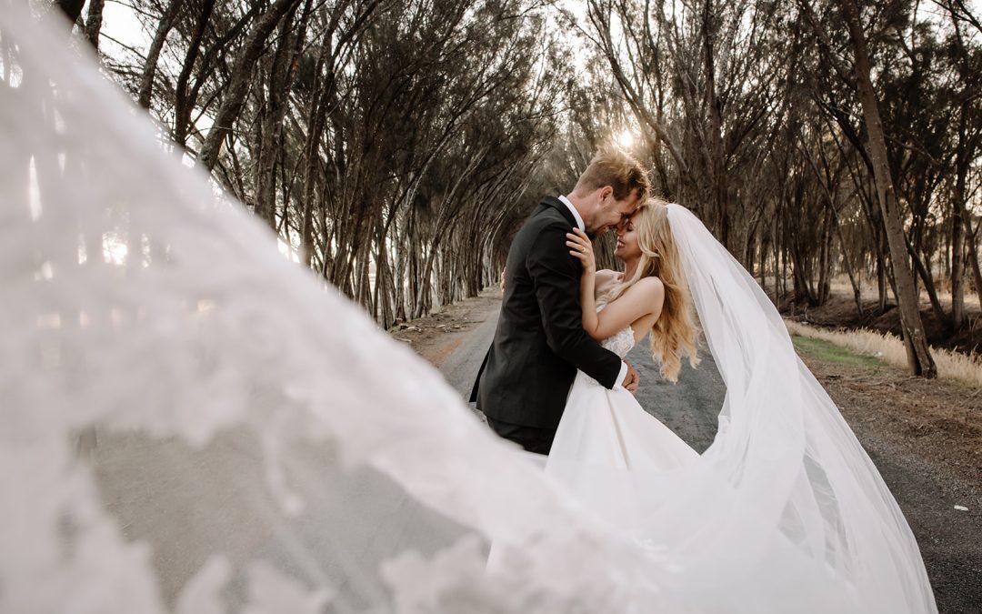 Choosing Wedding Photography Coverage That Suits Your Day