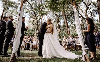 What Actually Makes Your Wedding Photos Turn Out Great